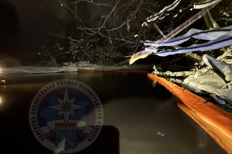 Разлив нефтепродуктов во Всеволожском районе