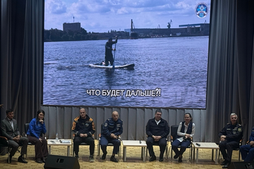 Областные спасатели приняли участие в Ленинградском областном форуме
